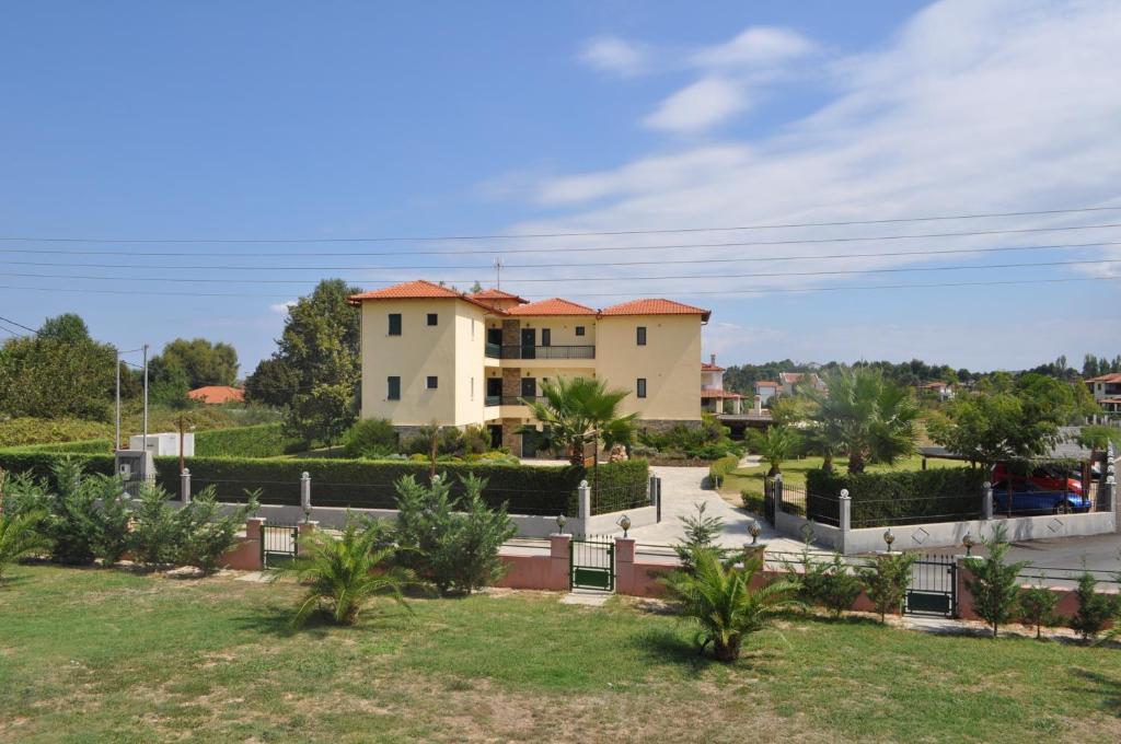 Maistrali Apartments Ormos Panagias Exterior photo